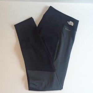 CLOSET SALE! THE North Face Black Yoga Pant